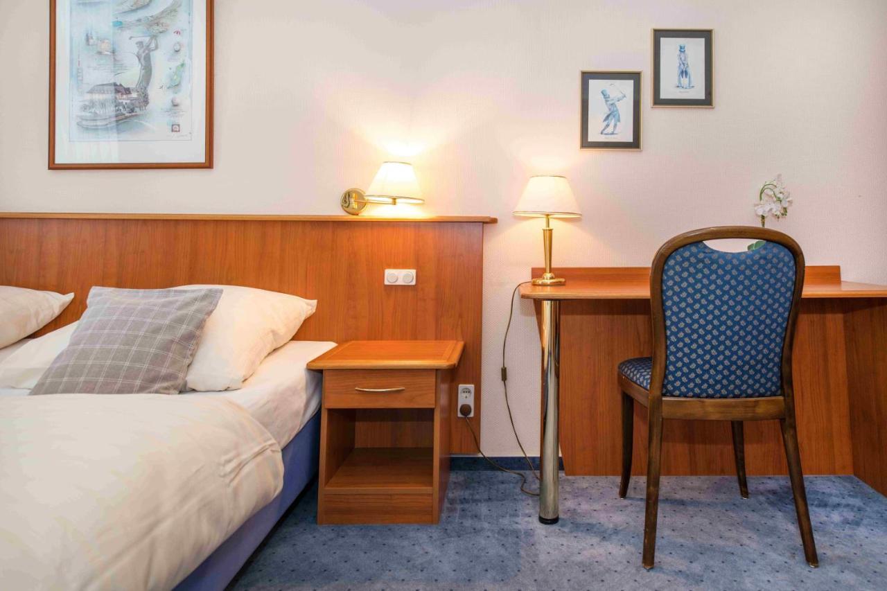 Golfhotel Denzerheide Eitelborn Eksteriør billede