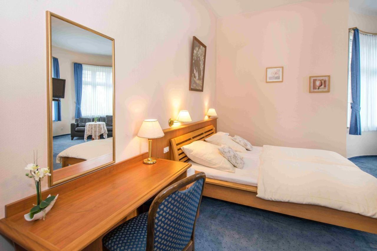 Golfhotel Denzerheide Eitelborn Eksteriør billede