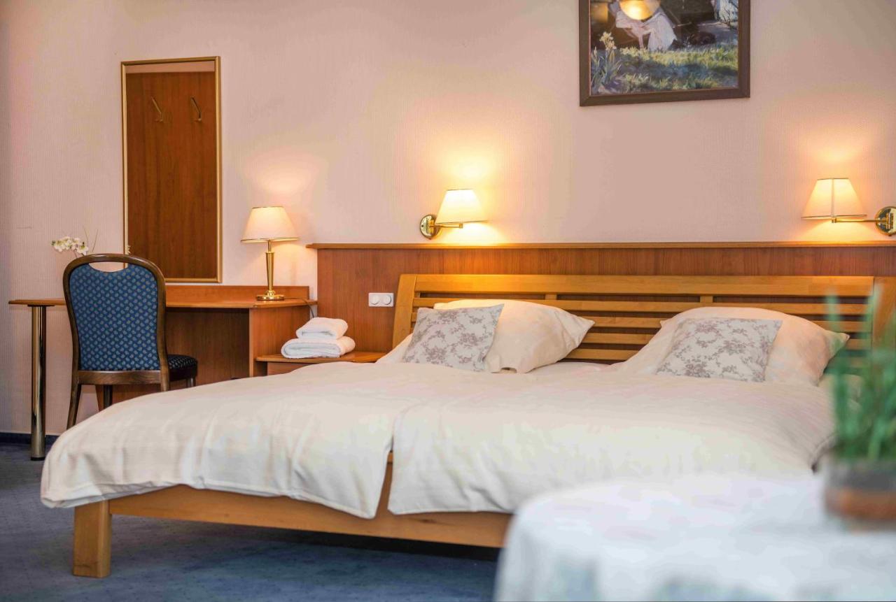 Golfhotel Denzerheide Eitelborn Eksteriør billede
